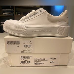 Alexander McQueen Deck Plimsoll Platform Sneaker